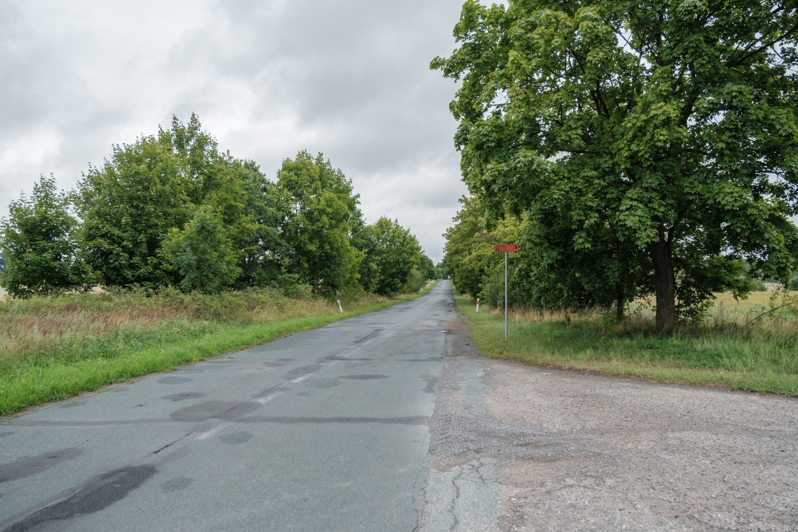 droga powiatowa 1740Z  w kierunku miejscowości Kozy